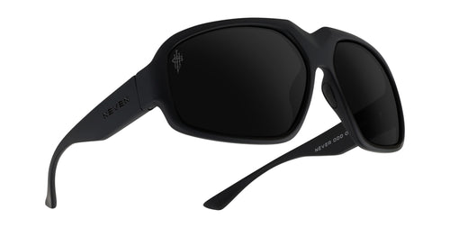 DOA black oversized polarized sunglasses from Neven Eyewear Pair name: DOA Frame shape: oversized.