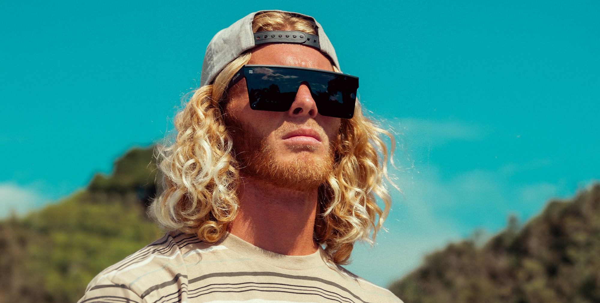 IWMSAN black angular polarized sunglasses from Neven Eyewear.